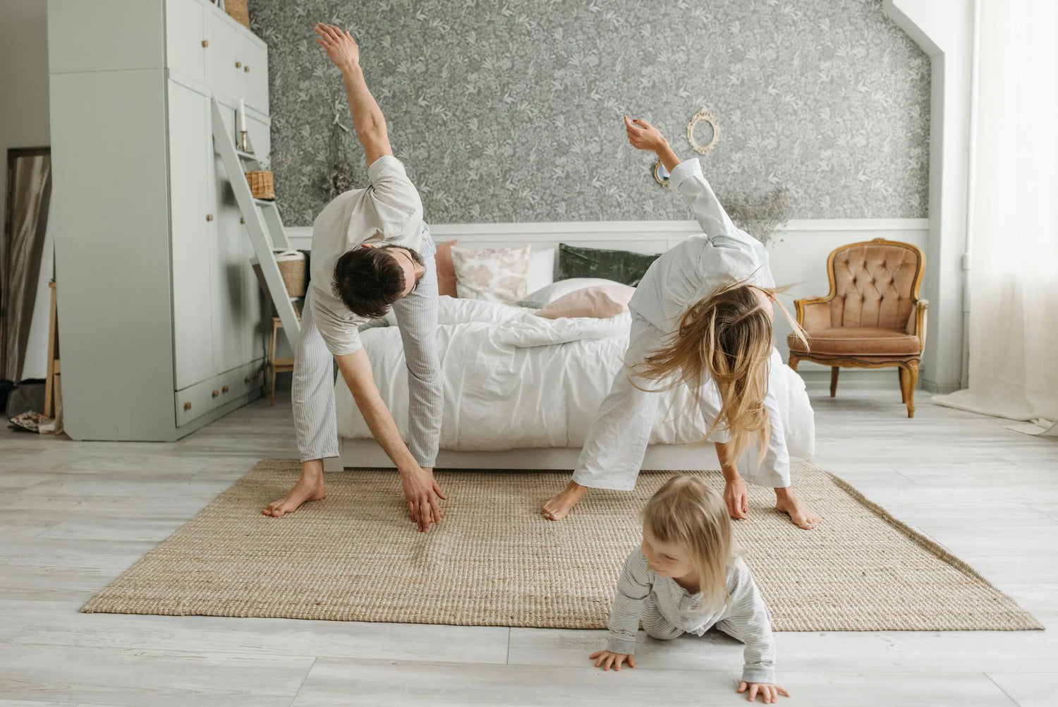 Simple Stretch Games That Make Bedtime Calmer and More Enjoyable for Kids